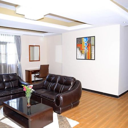 Yinm Furnished Apartment 아디스아바바 외부 사진