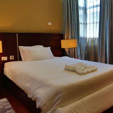 Yinm Furnished Apartment 아디스아바바 외부 사진