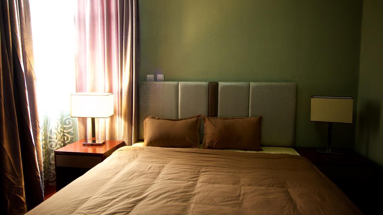 Yinm Furnished Apartment 아디스아바바 외부 사진