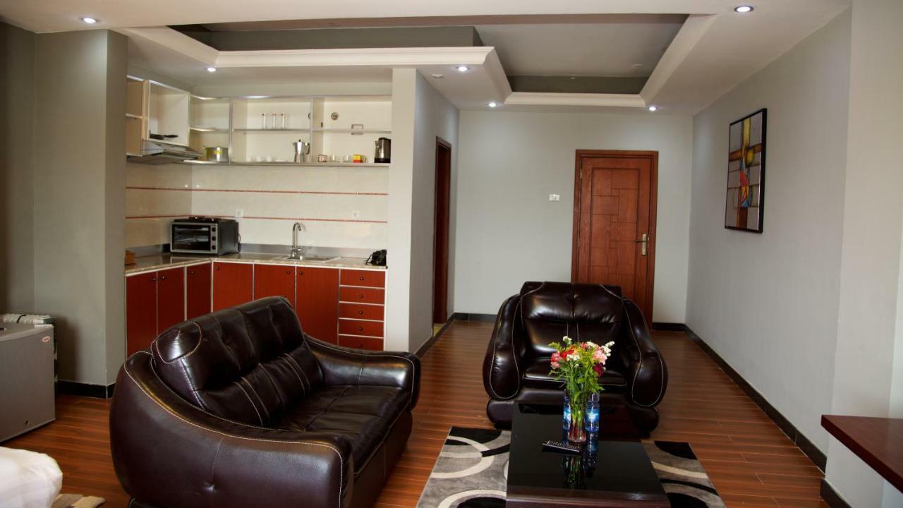 Yinm Furnished Apartment 아디스아바바 외부 사진